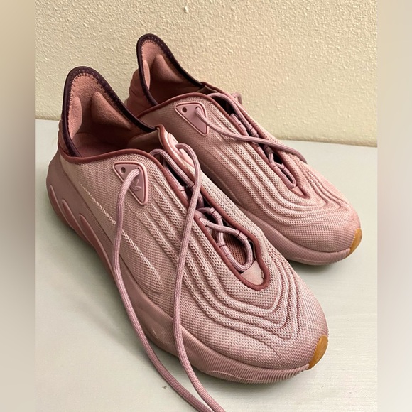 adidas Shoes - Adidas Stylish Pink Sneakers . Looks like new! Very beautiful.